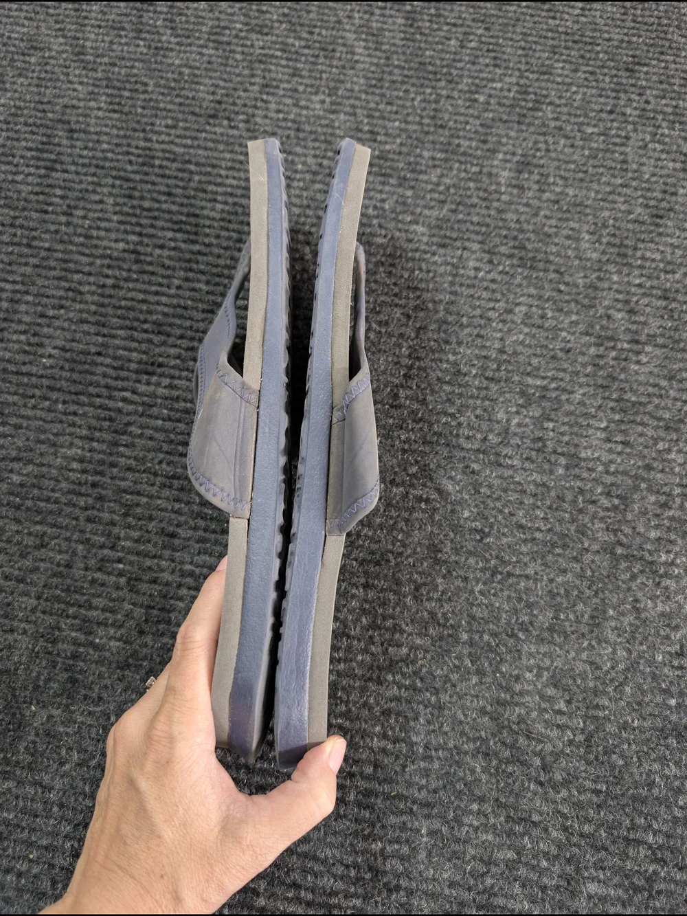 Nike men flip